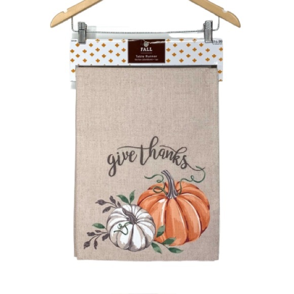 Thanksgiving Fall Pumpkin Print Give Thanks Table Runner New Nwt Size 13x72” - Picture 1 of 9